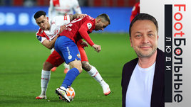 Футболисты Эсекьель Барко и Милан Гайич борются за мяч в матче ЦСКА — «Спартак» (0:2). 2 ноября 2024 года. Москва