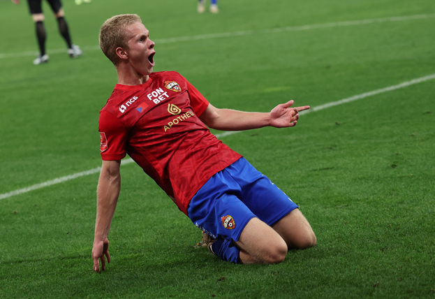 Матвей Кисляк. Футболист ЦСКА Матвей Кисляк