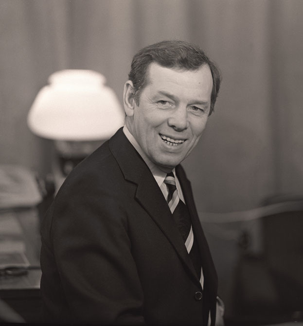 Георгий Жженов. Актер Георгий Жженов