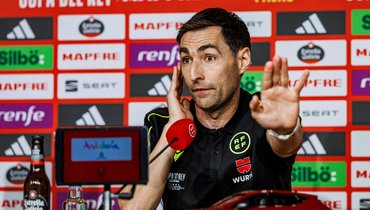 Скандал перед класико: судья расплакался на пресс-конференции, в СМИ появились слухи о бойкоте «Реала»