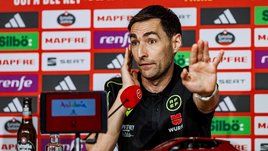 Скандал перед класико: судья расплакался на пресс-конференции, в СМИ появились слухи о бойкоте «Реала»