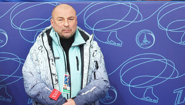 Тренер по фигурному катанию Александр Жулин