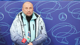 Тренер по фигурному катанию Александр Жулин