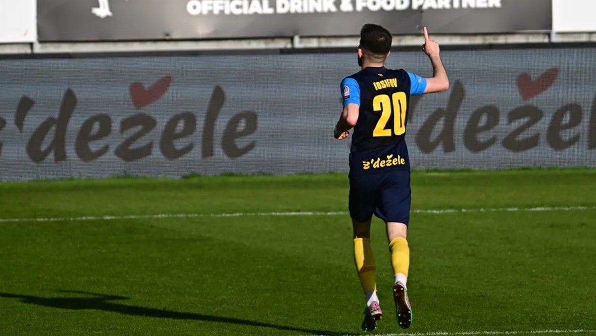 Футболист «Целе» Никита Иосифов