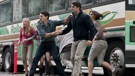 Кадр из фильма «Пункт назначения 5», реж. Стивен Куэйл, Warner Bros. Pictures