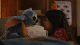 Кадр из фильма «Лило и Стич», реж. Дин Флейшер-Кэмп, Disney