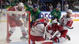 Судьи прибили «Салават» и лишили гола? Очередной скандальный момент решил судьбу матча в плей-офф КХЛ