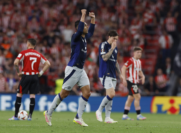 Каземиро. Футболист Каземиро празднует гол в матче «Атлетик» — «Манчестер Юнайтед» (0:3).