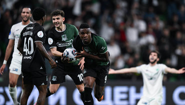 Футболисты «Краснодара» в матче 25-го тура РПЛ с «Ахматом».