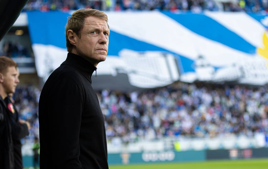 Олег Кононов.