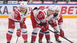 Клиент букмекера снова поставил 5 000 000 рублей на победу «Локомотива» над «Салаватом Юлаевым». В четвертом матче такая же ставка сыграла