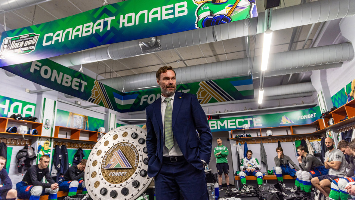 Виктор Козлов. Главный тренер «Салавата Юлаева» Виктор Козлов