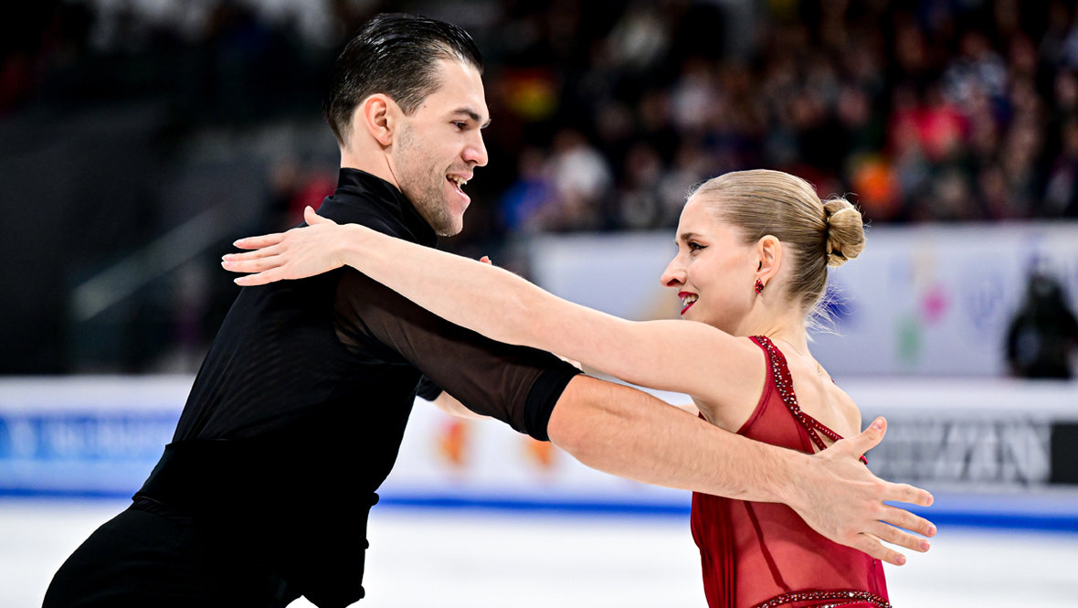 Никита Володин и Минерва Фабьен-Хазе. Фигуристы Никита Володин и Минерва Фабьен-Хазе