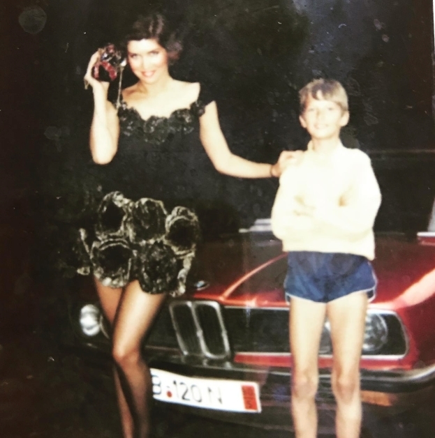 Вера Сотникова с сыном.