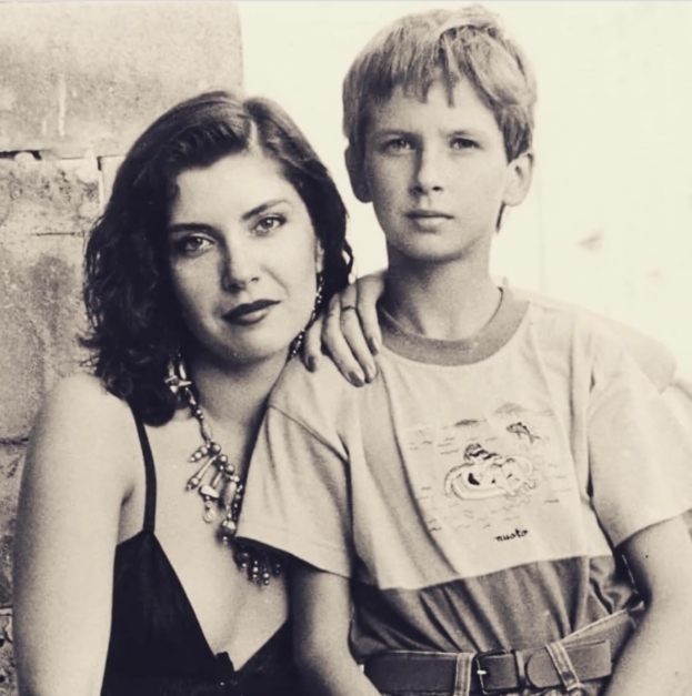 Вера Сотникова с сыном.