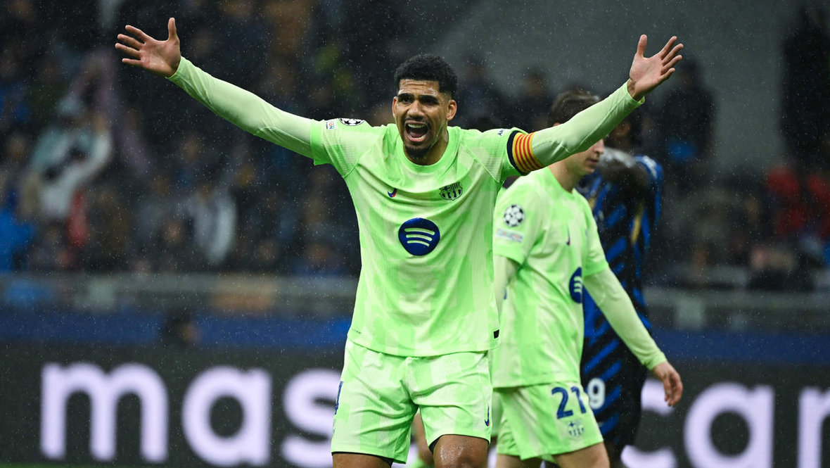 Рональд Араухо. Футболист «Барселоны» Рональд Араухо