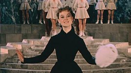 Кадр из фильма «Карнавальная ночь», реж. Эльдар Рязанов / «Мосфильм»