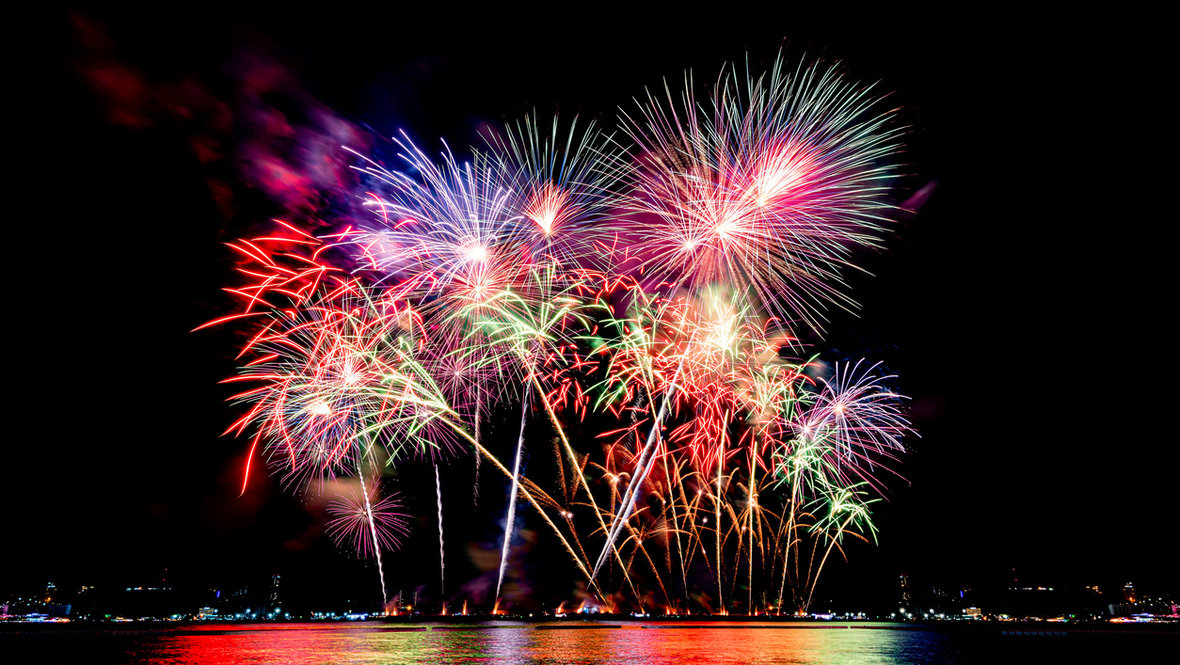 Фейерверк на 9 мая