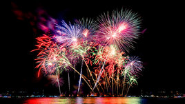 Фейерверк на 9 мая