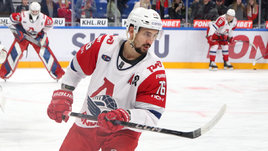 Хоккеист «Локомотива» Артур Каюмов