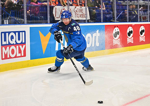 Роман Старченко.