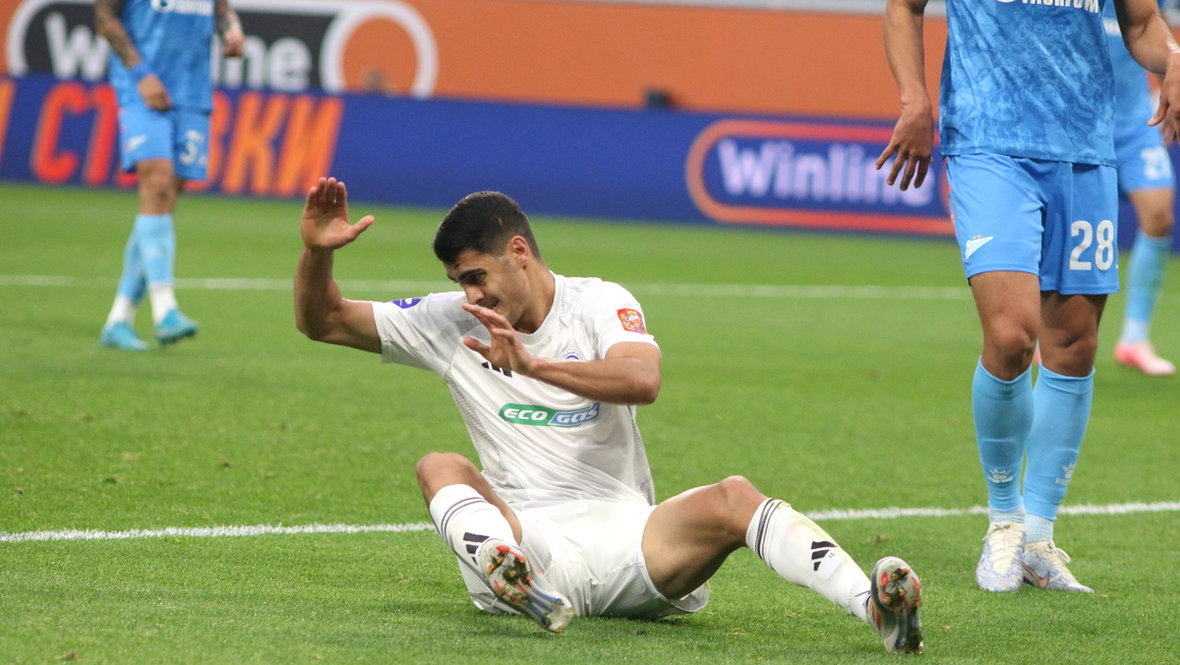 Саид Сахархизан («Оренбург»).