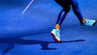 Трагедия на тренировке: школьница умерла после попадания в голову копьем