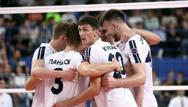 Волейболисты сборной России сыграют с Сербией.