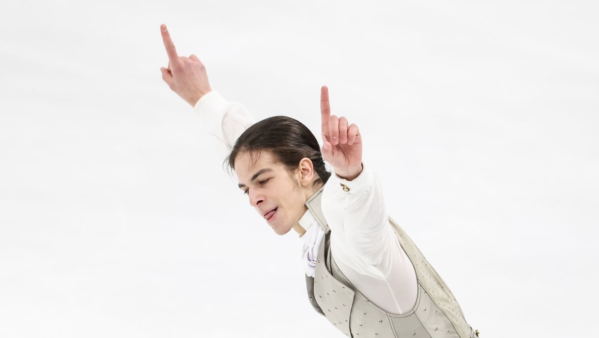 Петр Гуменник.