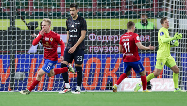 ЦСКА отпраздновал юбилей победы в Кубке УЕФА — и выдал новое шоу! Матч с «Локо» — один из лучших в РПЛ