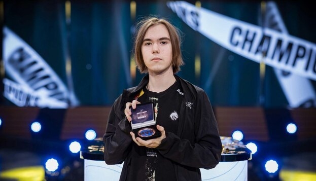 donk — MVP PGL Astana 2025.