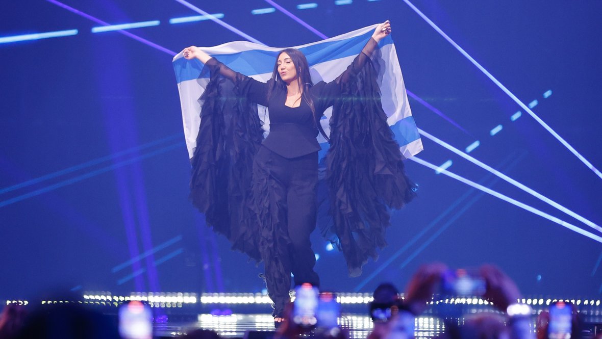 Юваль Рафаэль на «Евровидении».