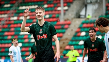 В перерыве между таймами — экзамены. Итоги первой части сезона в МФЛ и ЮФЛ