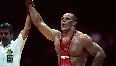 Александр Карелин.