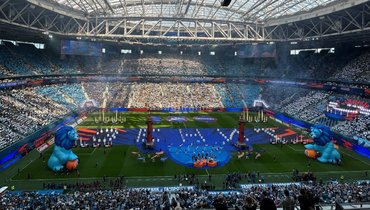 «Зенит» устроил красочный перформанс на заключительном матче сезона с «Ахматом»