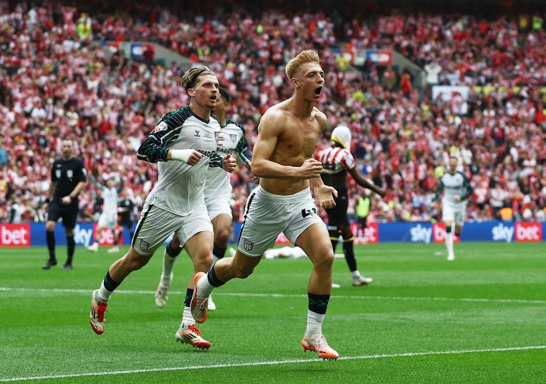 Том Уотсон забил победный гол.