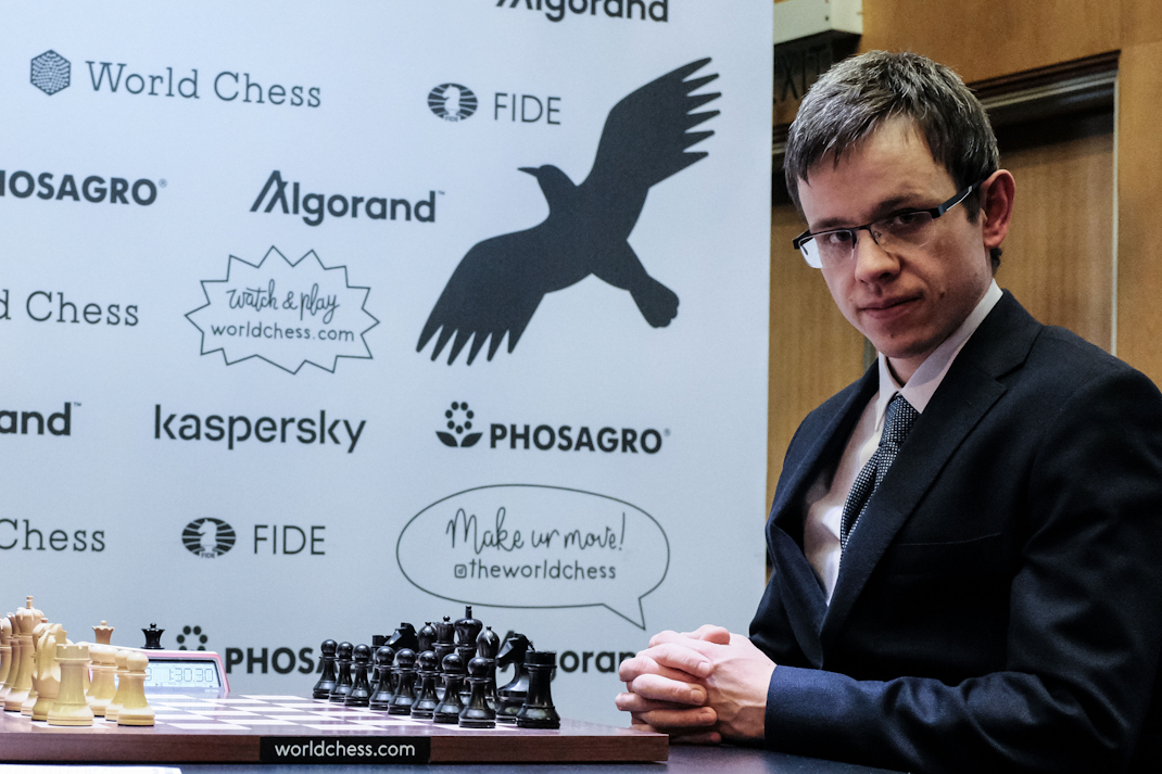 Давид Навара.