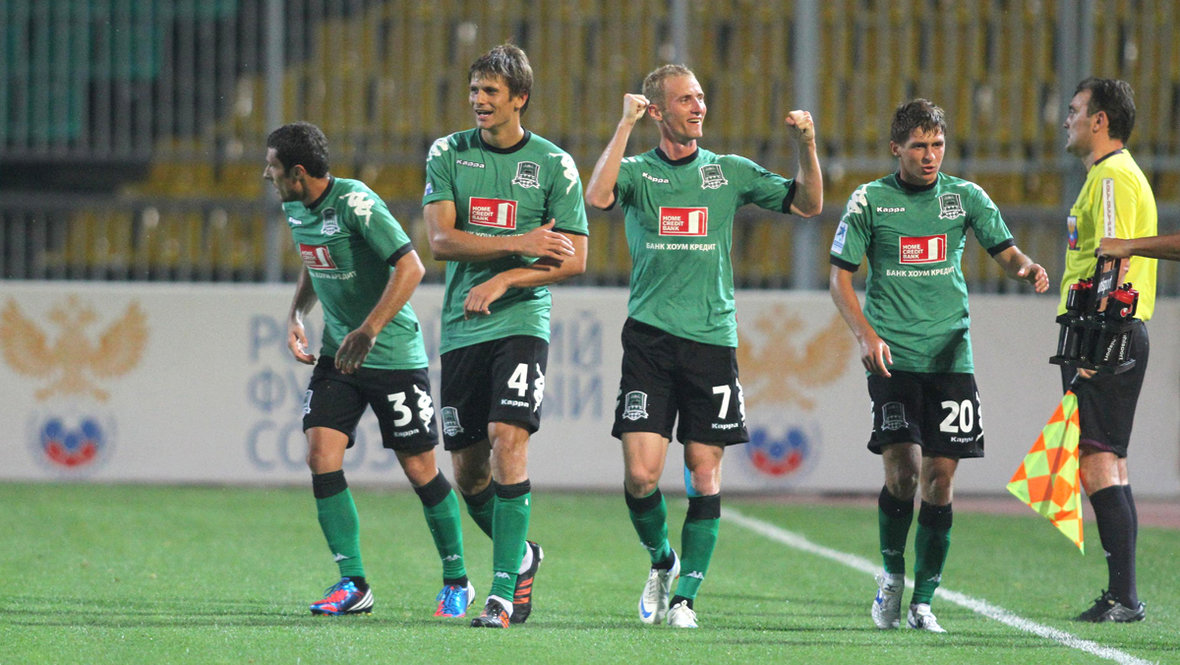 Душан Анджелкович, Александр Мартынович, Владислав Игнатьев и Игорь Ламбарский. Футболисты Душан Анджелкович, Александр Мартынович, Владислав Игнатьев и Игорь Ламбарский