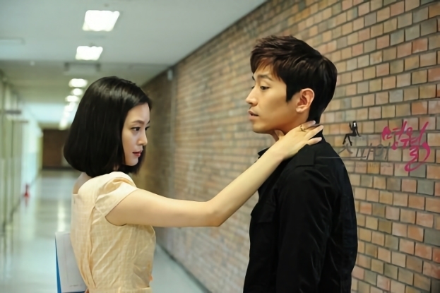 Кадр из дорамы «Шпионка Мен Воль», реж. Хван Ин-хек, Korean Broadcasting System