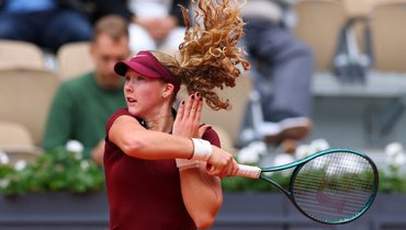 Мирра Андреева с победы стартовала на «Ролан Гаррос»