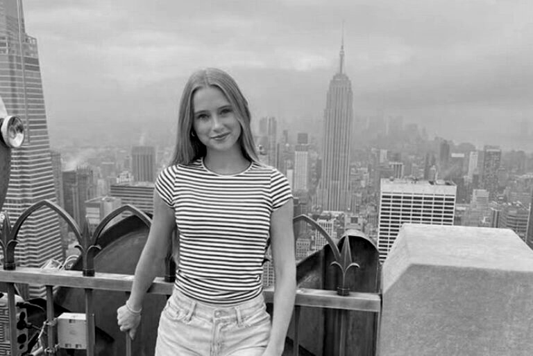 Анна Грейс Фелан