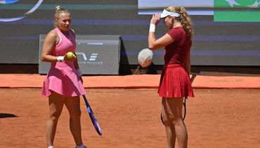 Андреева и Шнайдер разгромили Баптист и Крюгер. Впереди — второй круг «Ролан Гаррос»