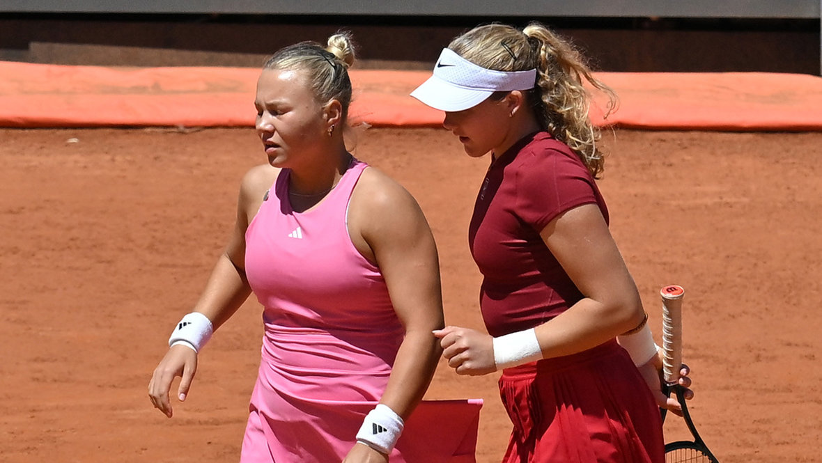 Теннисистки Диана Шнайдер и Мирра Андреева