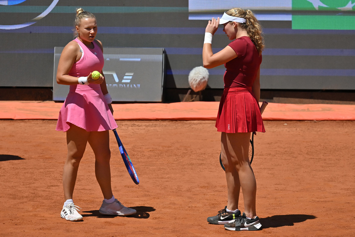 Диана Шнайдер и Мирра Андреева. Теннисистки Диана Шнайдер и Мирра Андреева