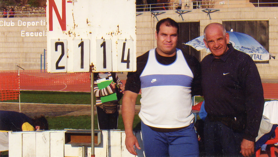 Марк Антонио Верне и Станислав Возняк. Марк Антонио Верне и тренер по легкой атлетике Станислав Возняк