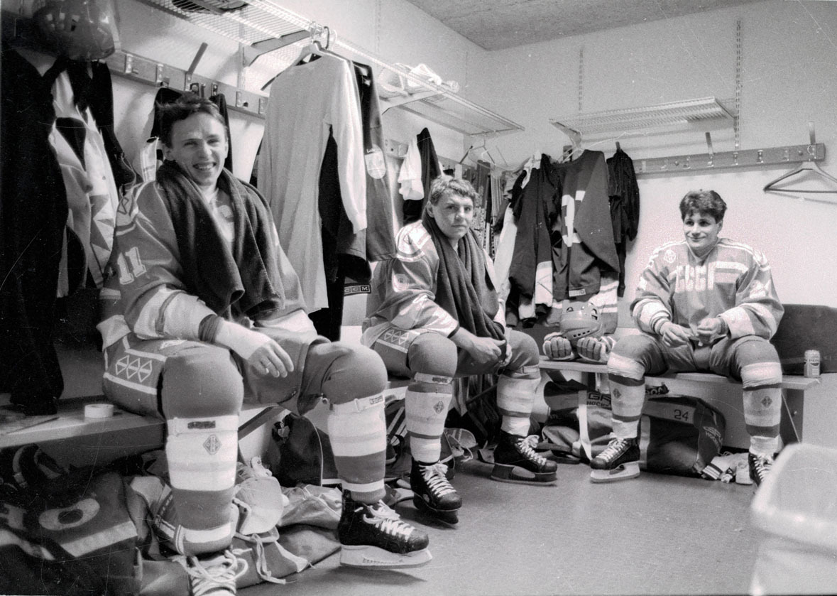 Игорь Ларионов, Владимир Крутов и Сергей Макаров. Хоккеисты Игорь Ларионов, Владимир Крутов и Сергей Макаров