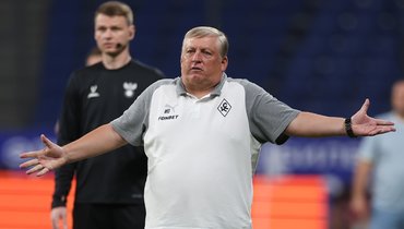 «Меня столько раз за сезон увольняли... Но мы бились за свою честь!» Интервью Осинькина после ухода из «Крыльев»