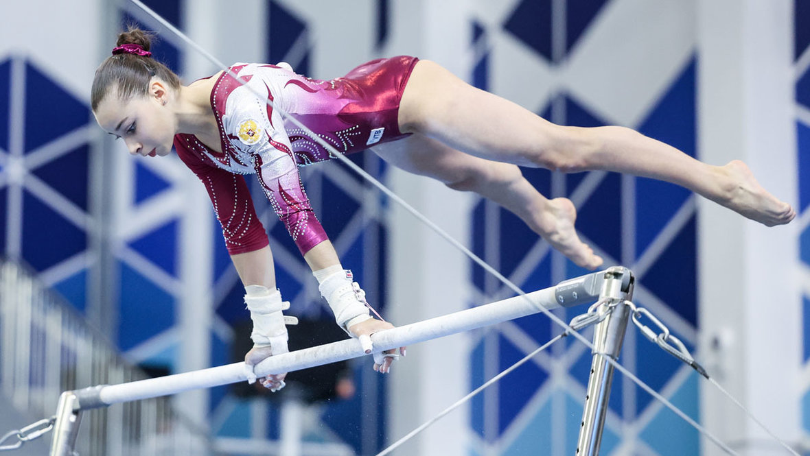 Гимнастка Анна Калмыкова