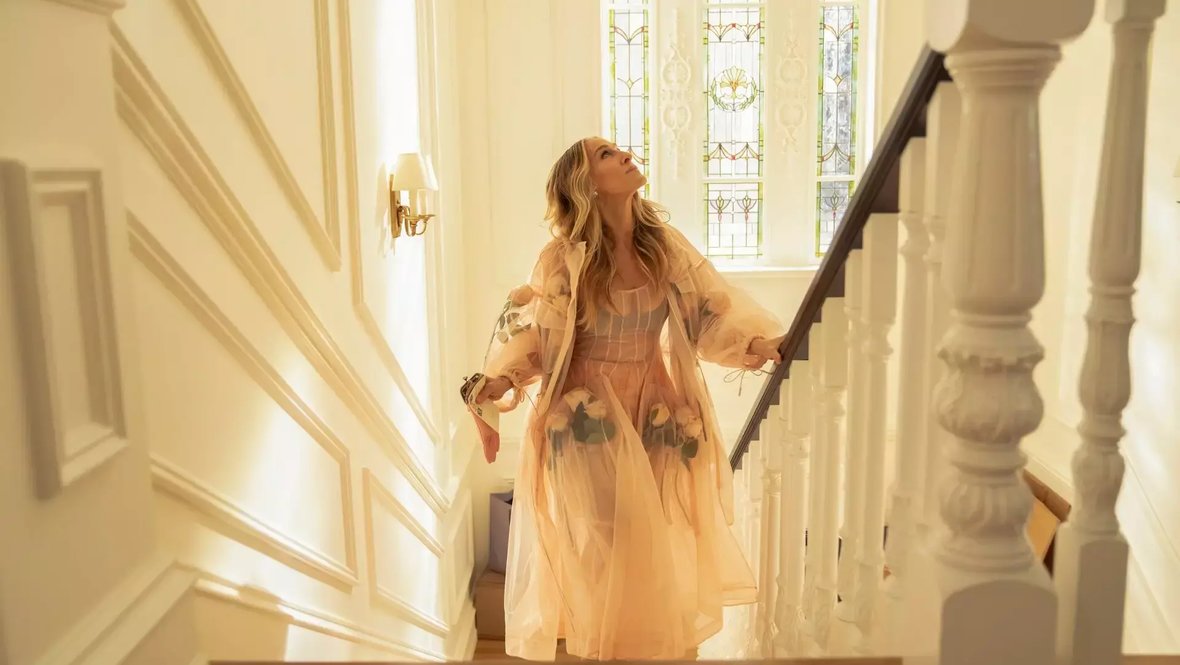 Кадр из сериала «И просто так», реж. Майкл Патрик Кинг, Синтия Никсон, Джиллиан Робеспьер и др., Max