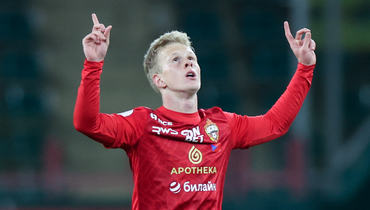 Олег Иванов: «Молодые футболисты часто выходят на поле с мыслью: «Лишь бы не ошибиться!» Но это не про Кисляка»